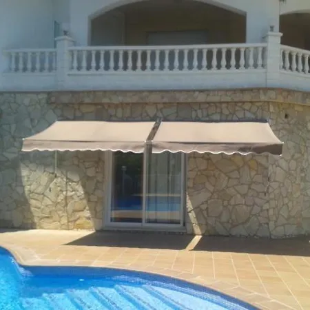 Talia בית נופש *